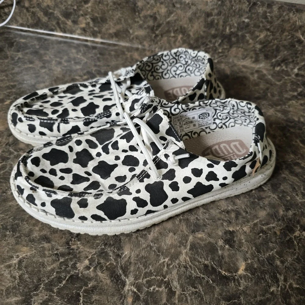 hey dude wendy womens size 7 shoes black white cow slip on comfort sneakers